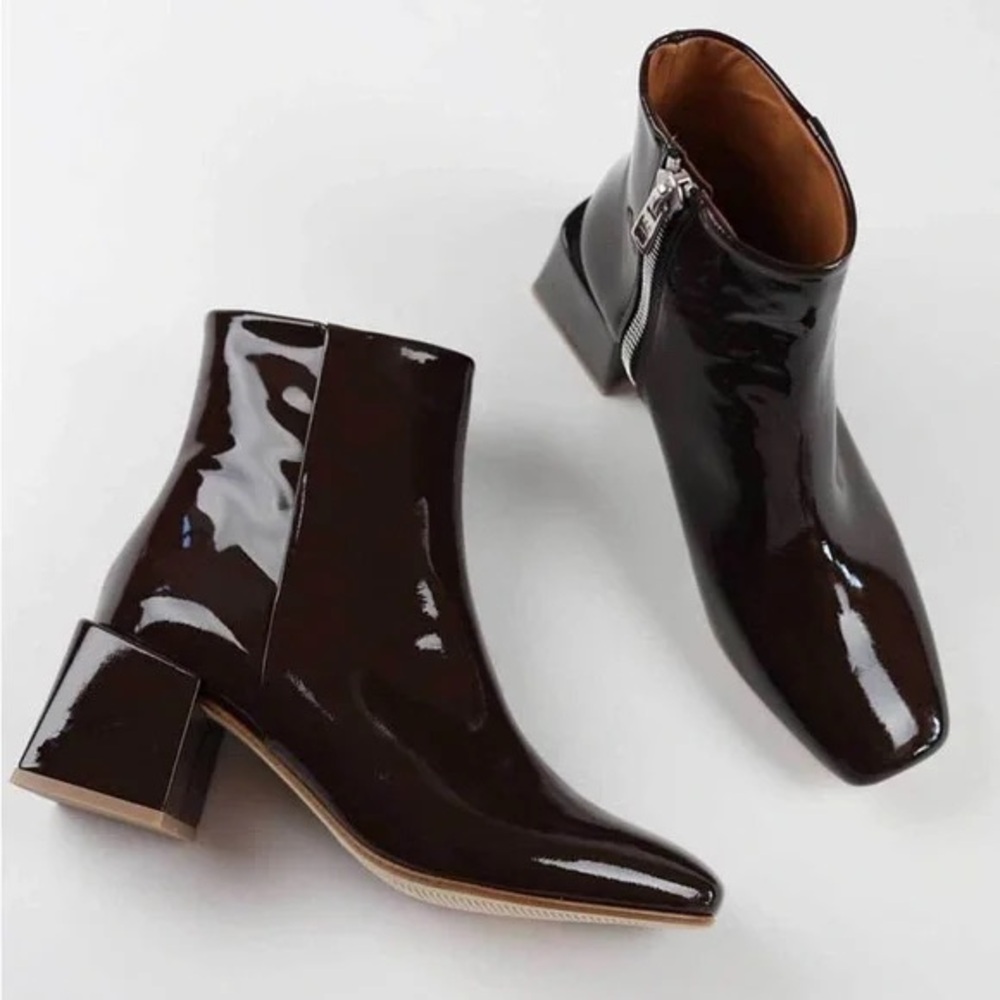LoQ Lazaro bombón charol (chocolate patent leather) size 40 zip up ankle boots